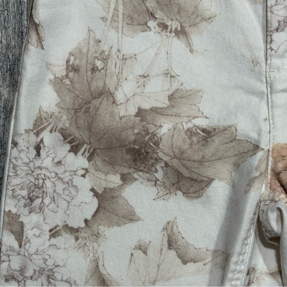 LASCANA Skinny Muted Floral Denim Jean Leggings Jeggings Euro 34 US 2-4 - Picture 6 of 13